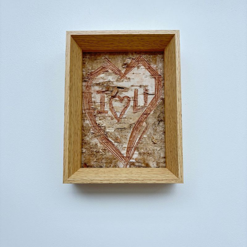 "I ♥︎ U" Birch Bark Frame Engraved