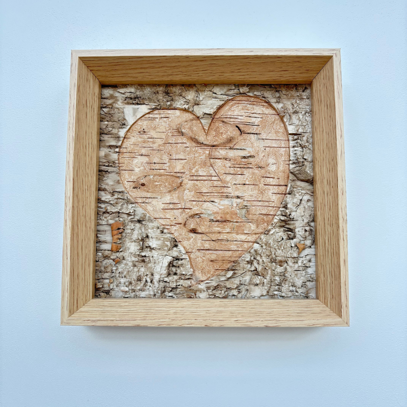 Personalized wooden photo frame — unique gift idea for mom, partner, couple, family or friend — handcrafted natural wood decor, perfect for birthday, Mother’s Day, Valentine’s Day, Christmas and special occasions
