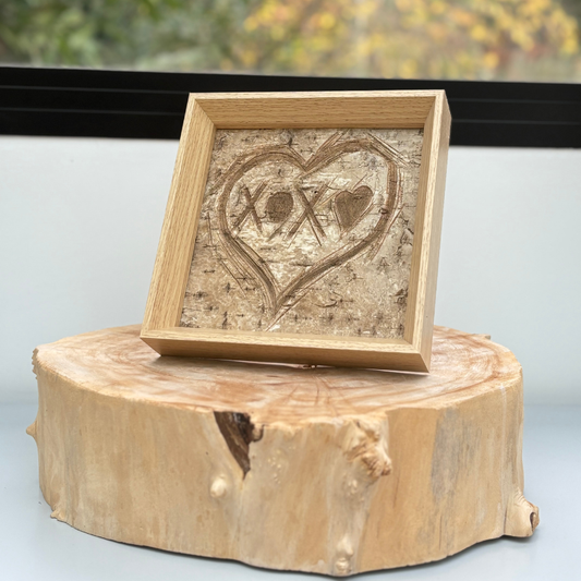 Personalized wooden photo frame — unique gift idea for mom, partner, couple, family or friend — handcrafted natural wood decor, perfect for birthday, Mother’s Day, Valentine’s Day, Christmas and special occasions
