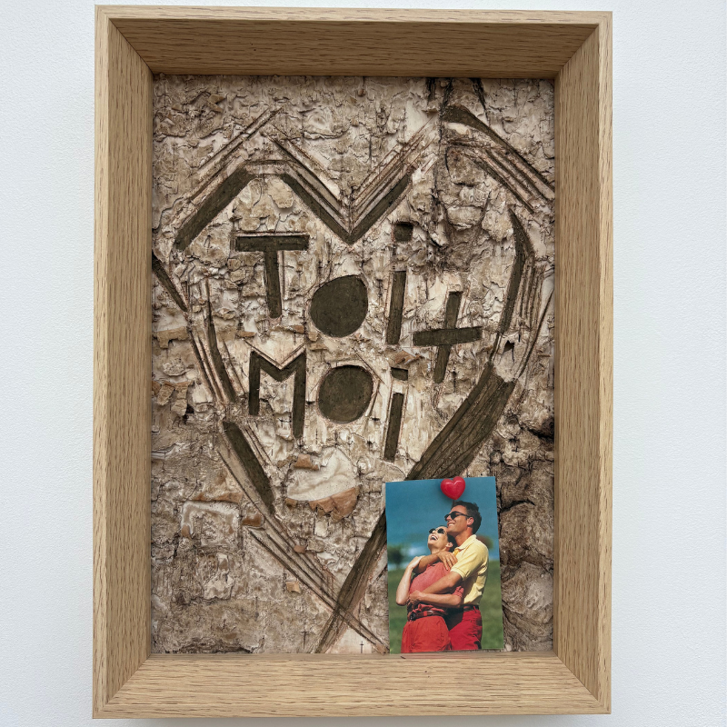Personalized wooden photo frame — unique gift idea for mom, partner, couple, family or friend — handcrafted natural wood decor, perfect for birthday, Mother’s Day, Valentine’s Day, Christmas and special occasions